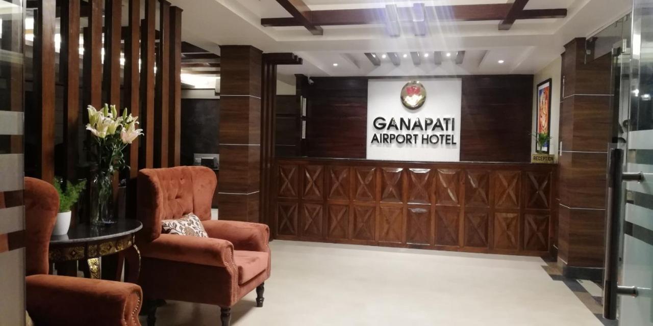 Ganapati Airport Hotel Kathmandu Exterior foto